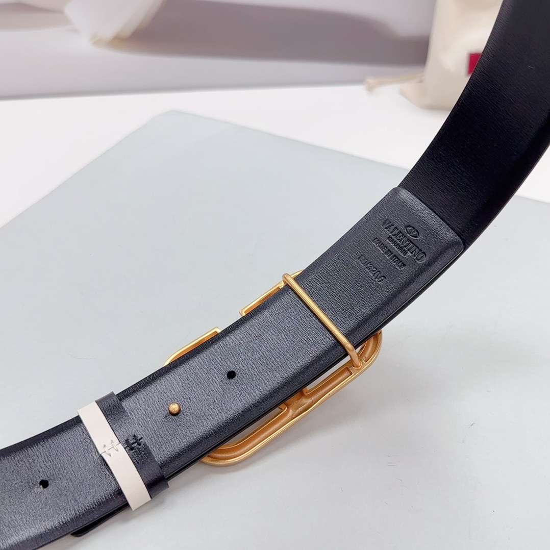 V*alentino Belts Top Quality