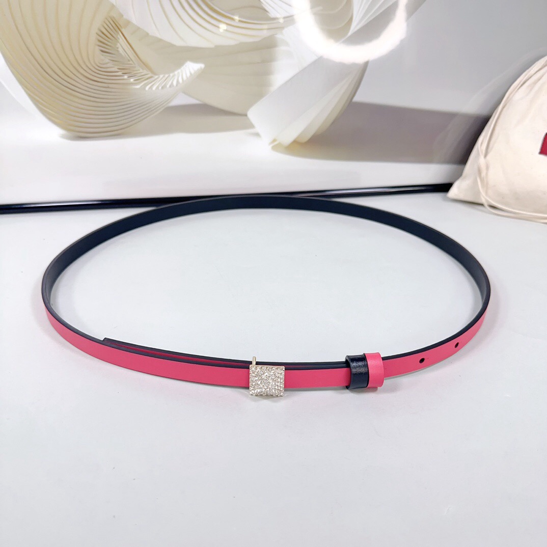 V*alentino Belts Top Quality