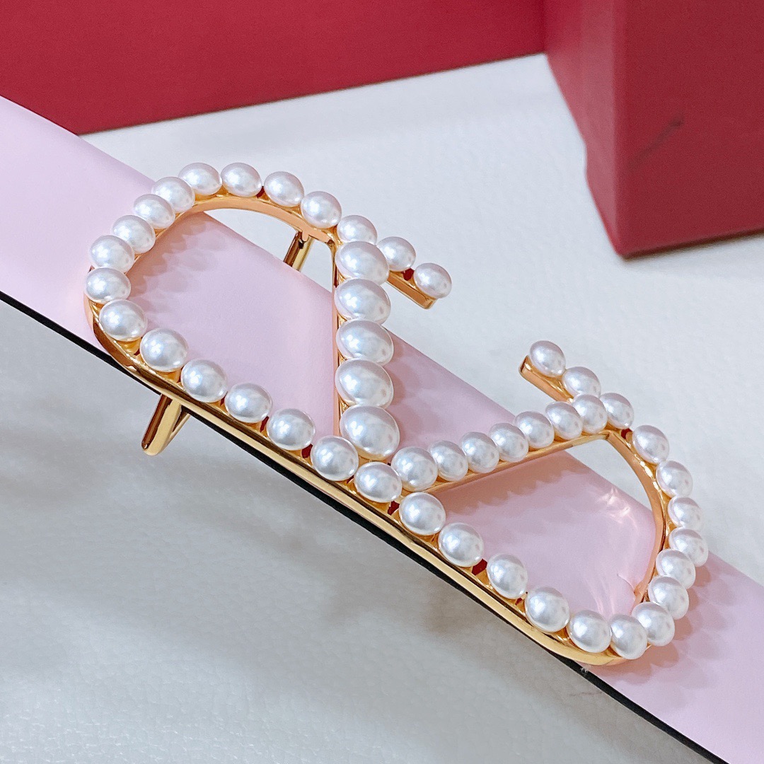 V*alentino Belts Top Quality