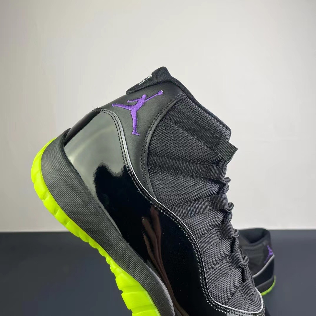 NIKE Air Jordan 11()
