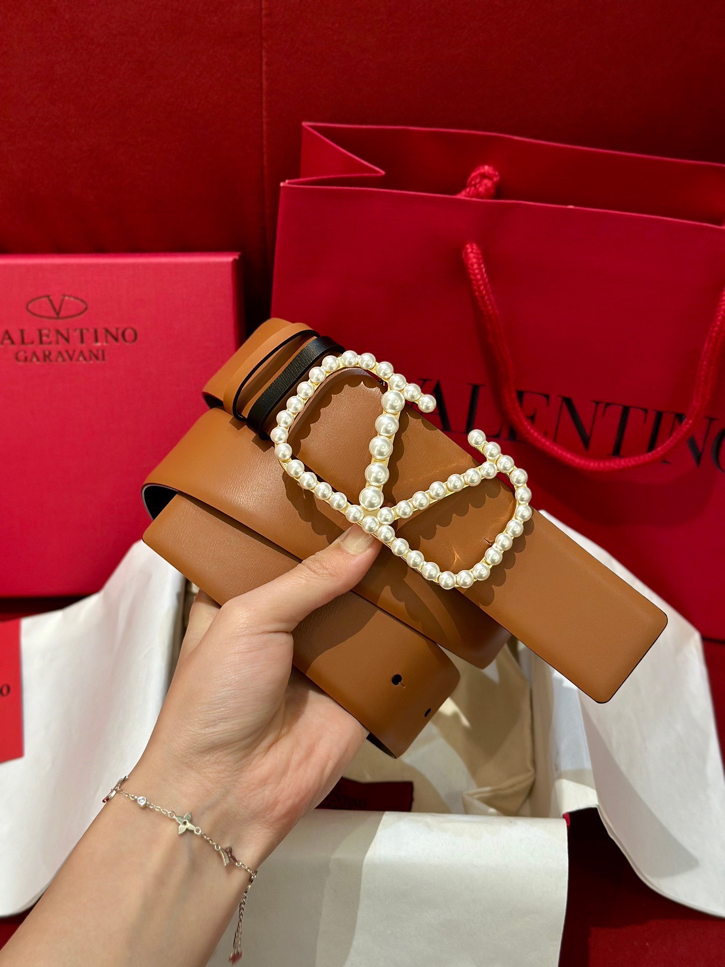 V*alentino Belts Top Quality