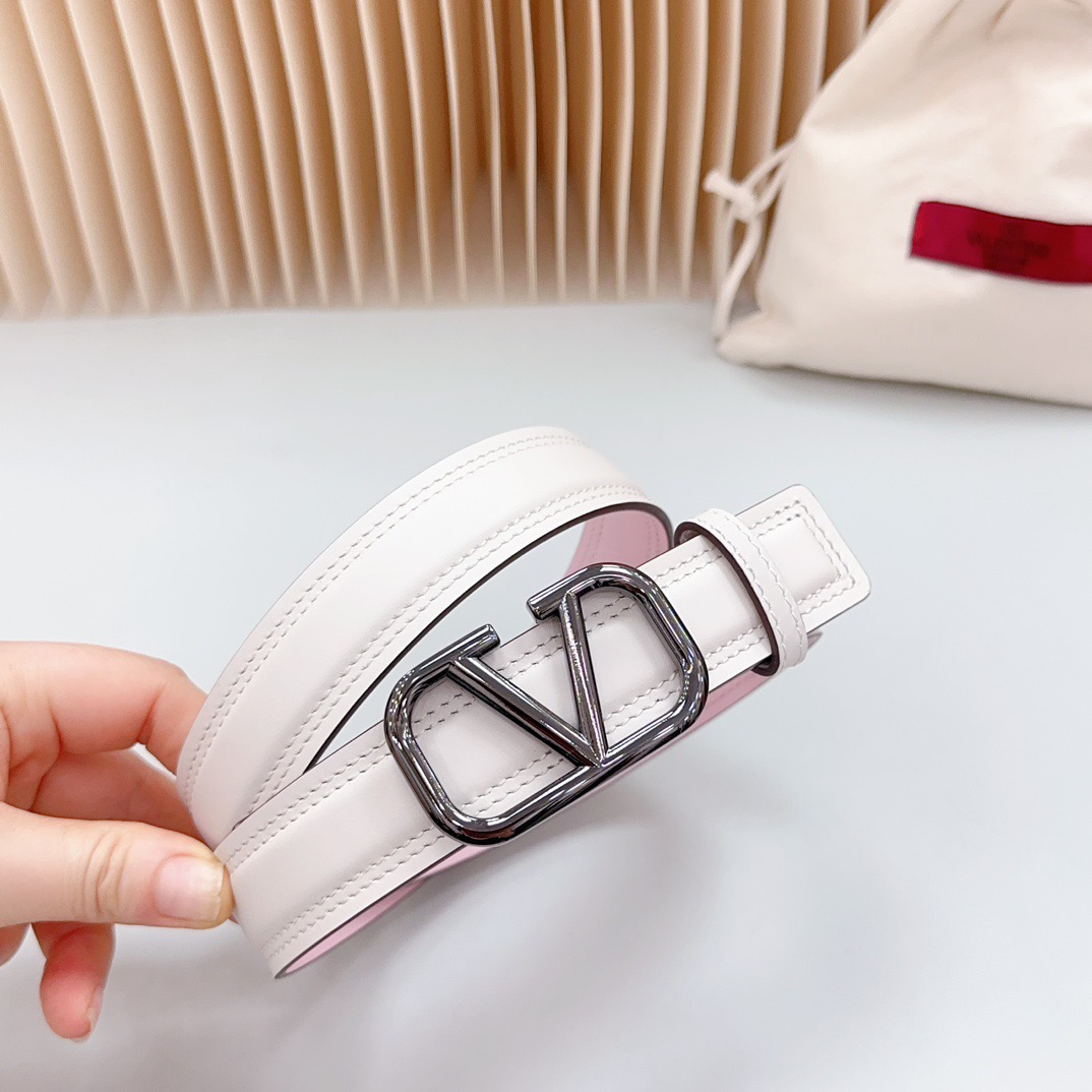 V*alentino Belts Top Quality