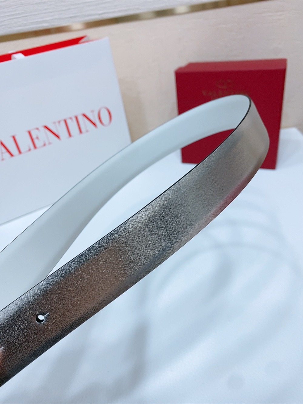 V*alentino Belts Top Quality