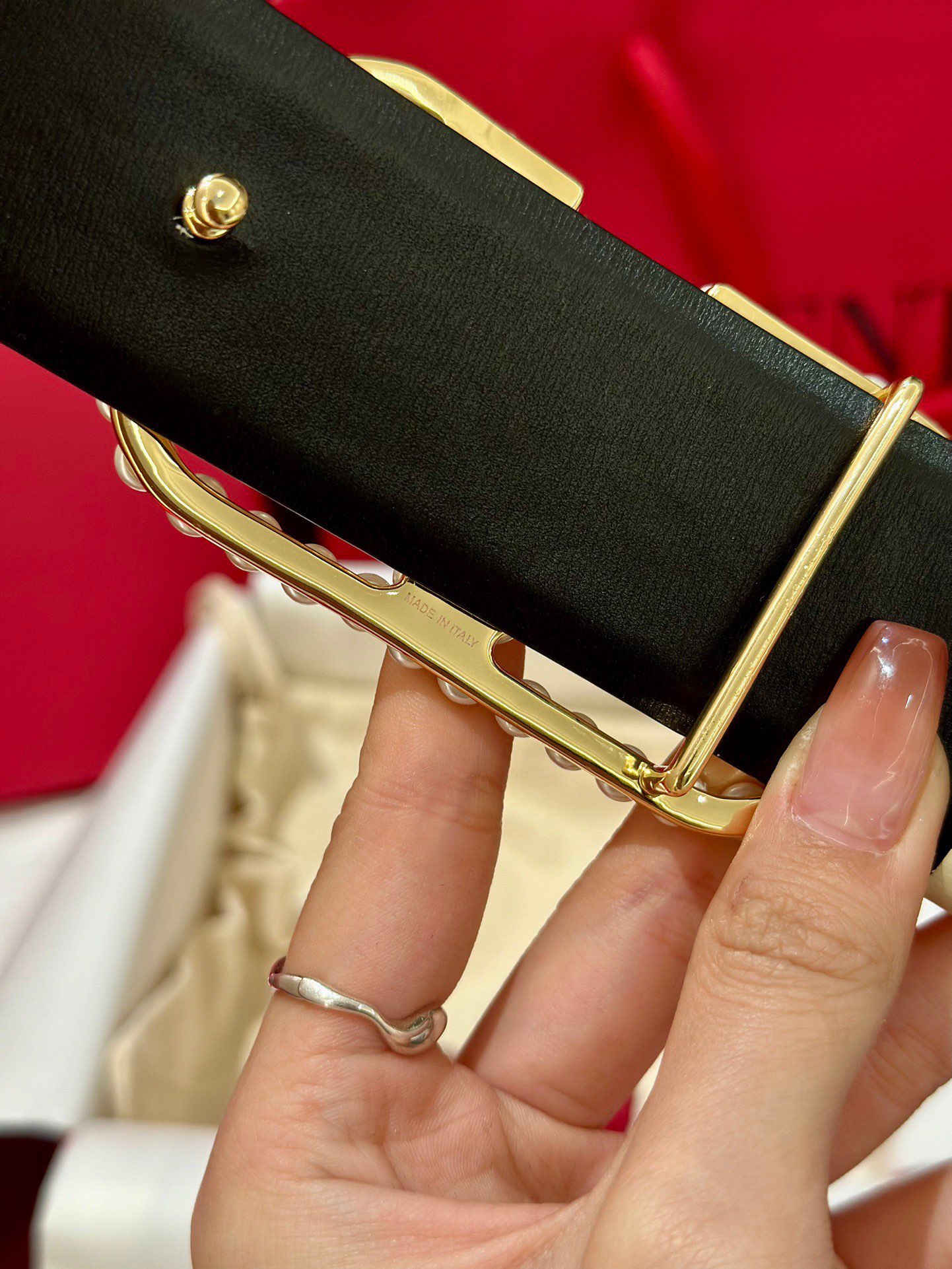 V*alentino Belts Top Quality