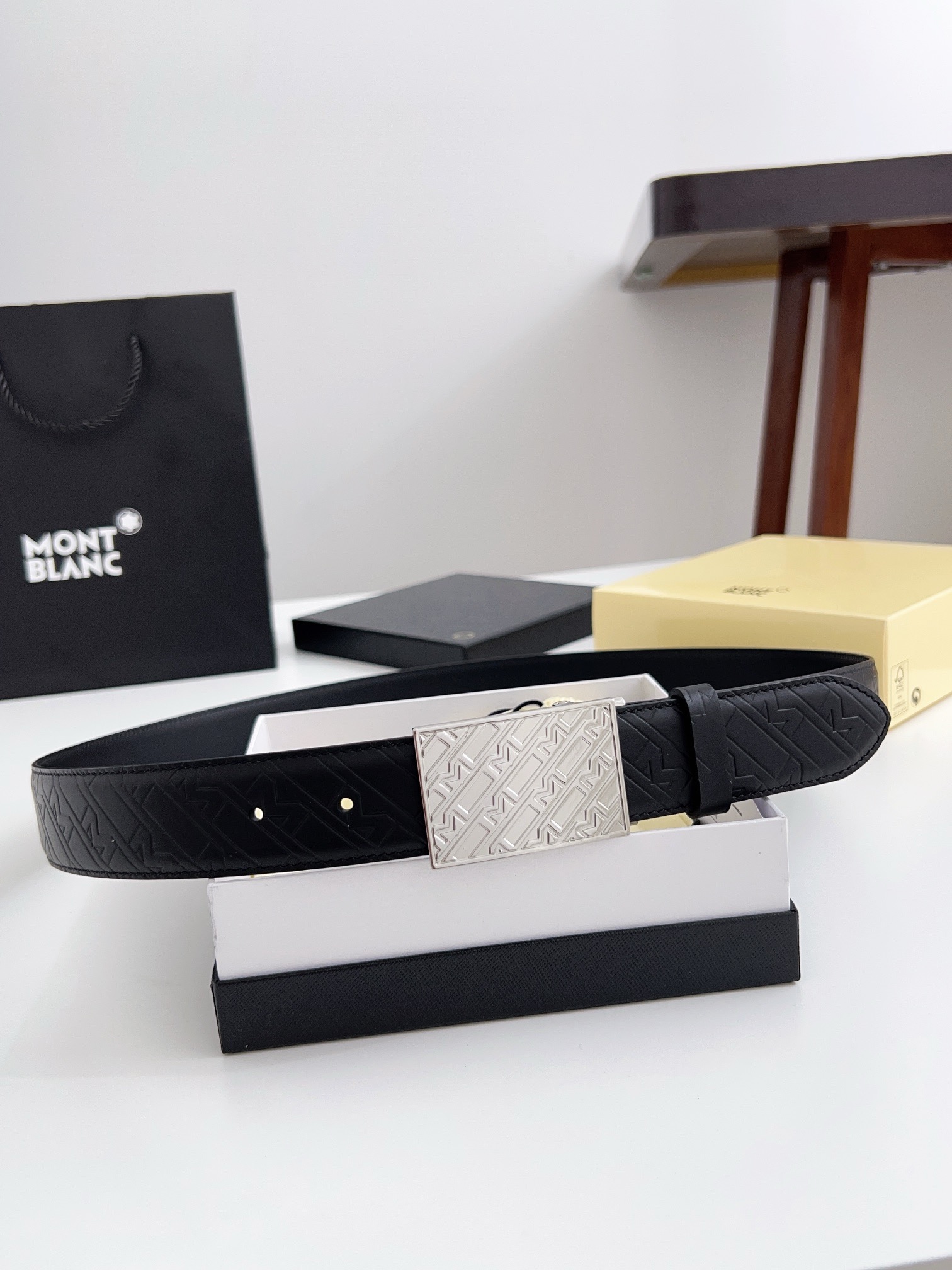 M*ontblanc Belts Top Quality