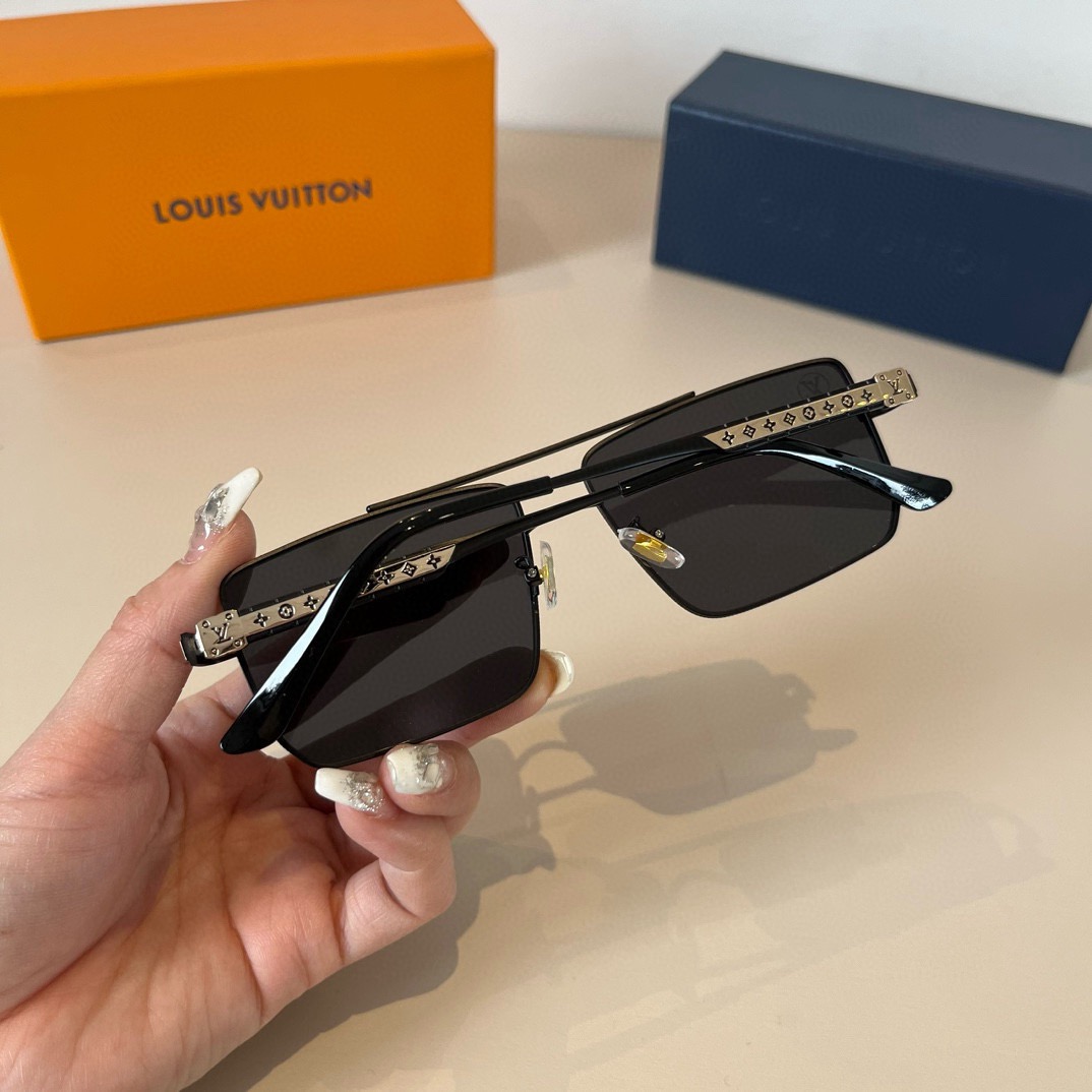 L*ouis V*uitton Glasses