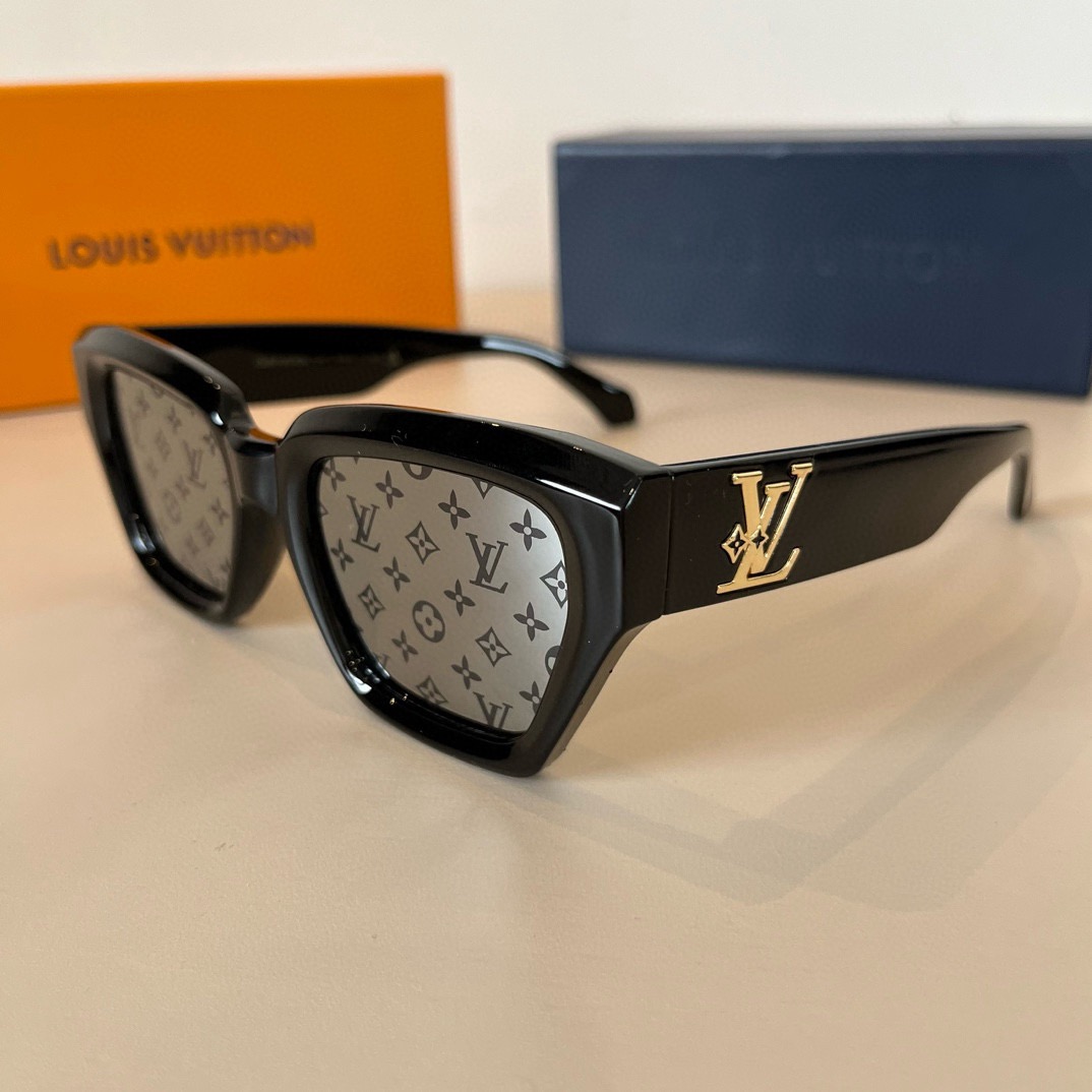 L*ouis V*uitton Glasses