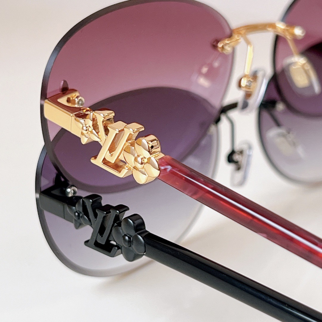 L*ouis V*uitton Glasses