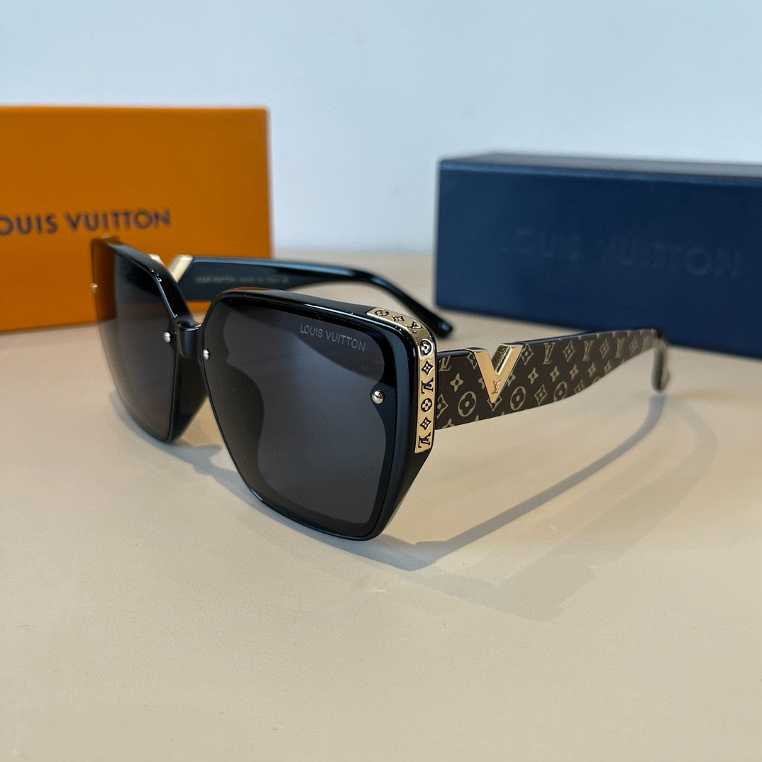 L*ouis V*uitton Glasses