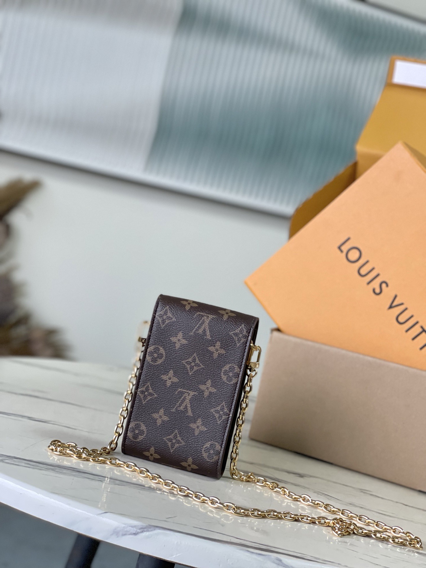 L*ouis V*uitton Top Bag