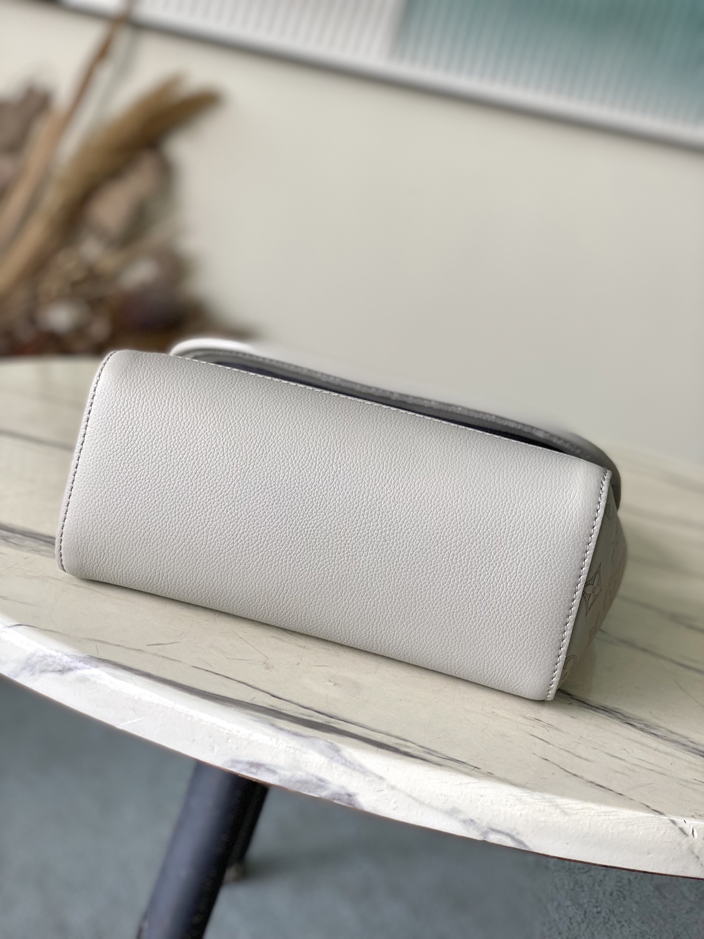 L*ouis V*uitton Top Bag