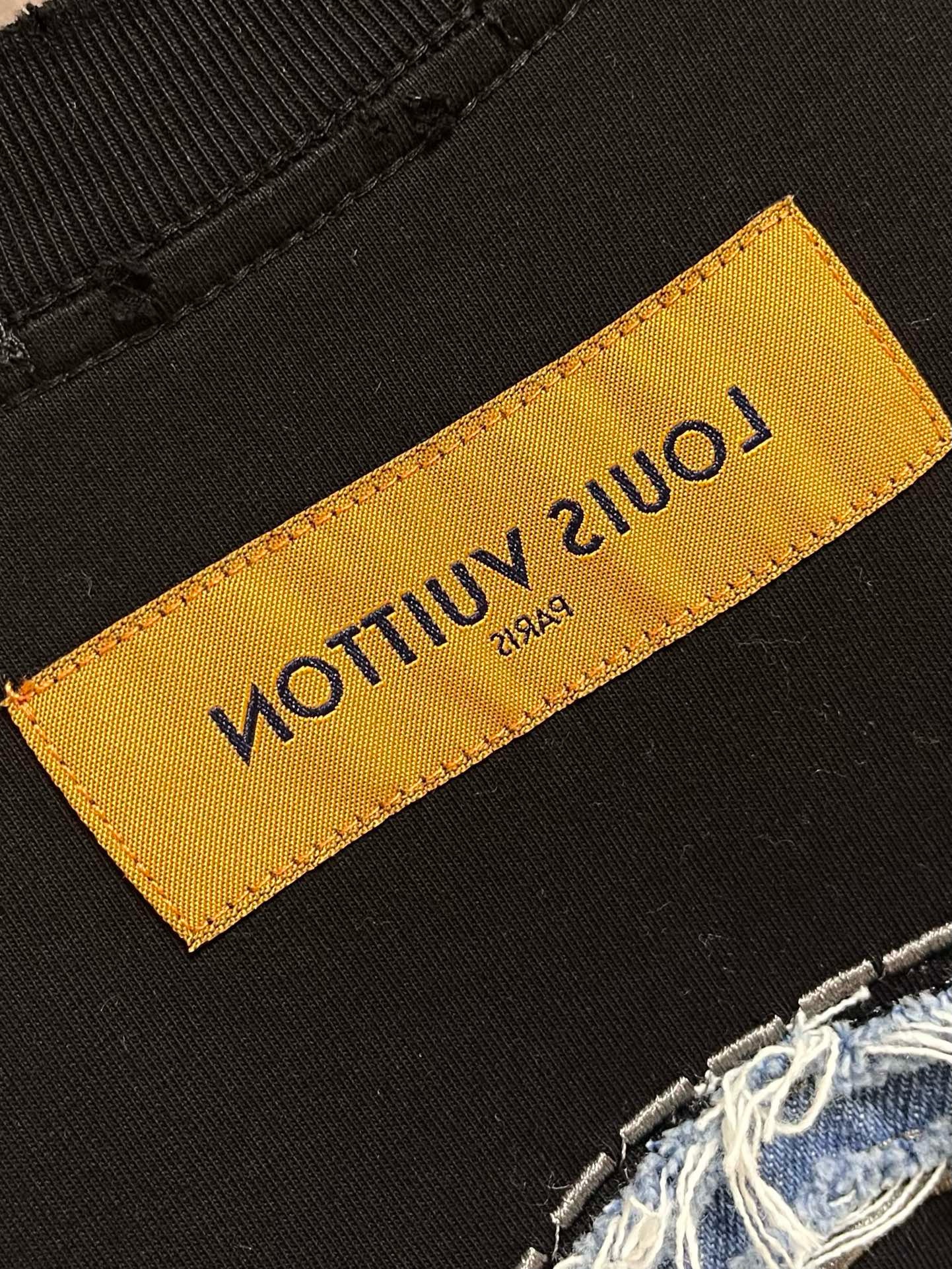 Men Women T-shirt Top Quality