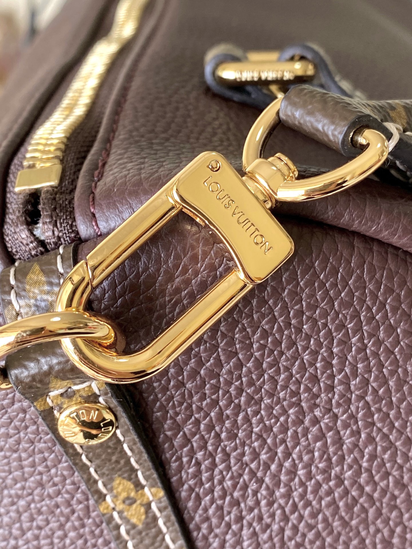 L*ouis V*uitton Top Bag