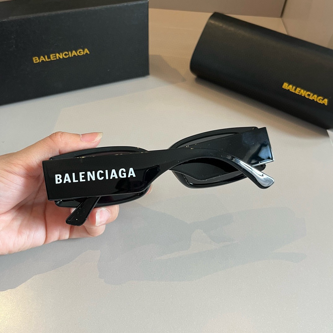 Top Quality B*alenciaga Glasses