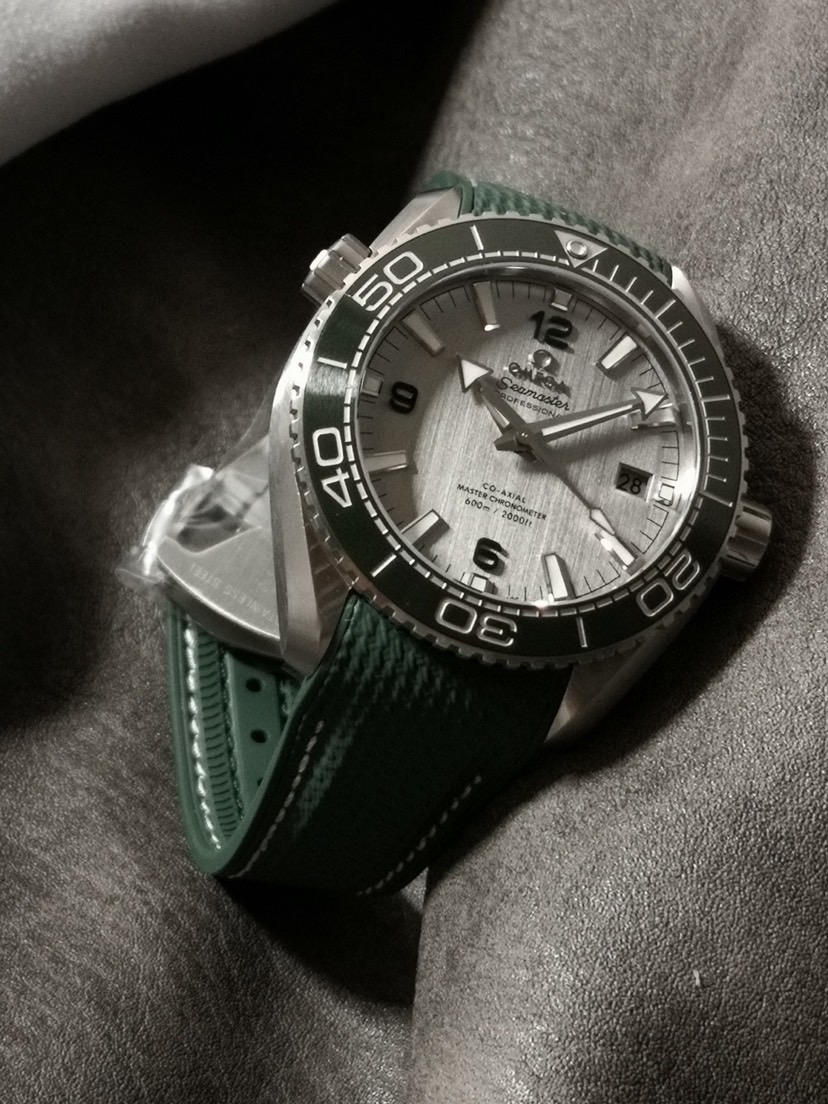 Top Quality 0*mega Watches