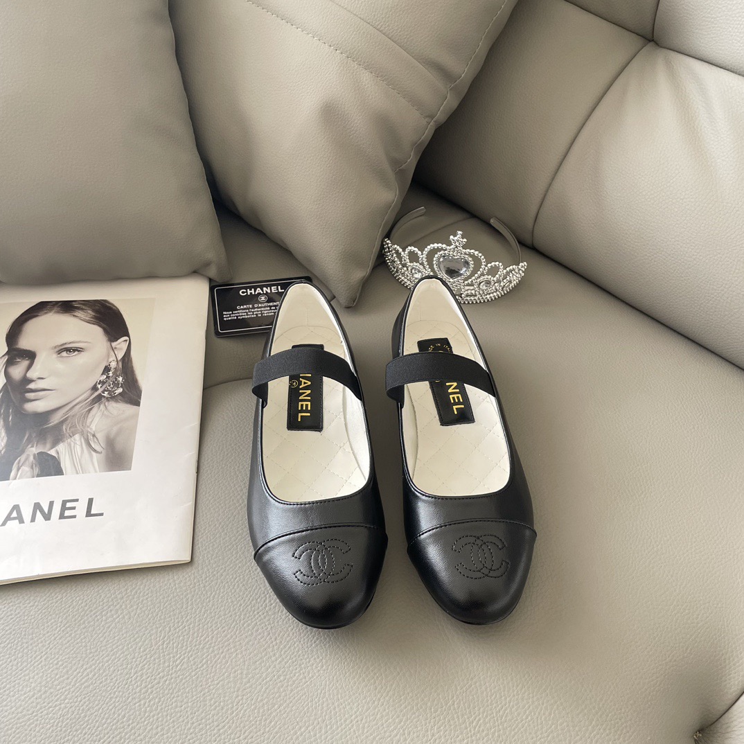 Women Top Quality C*hanel shoes