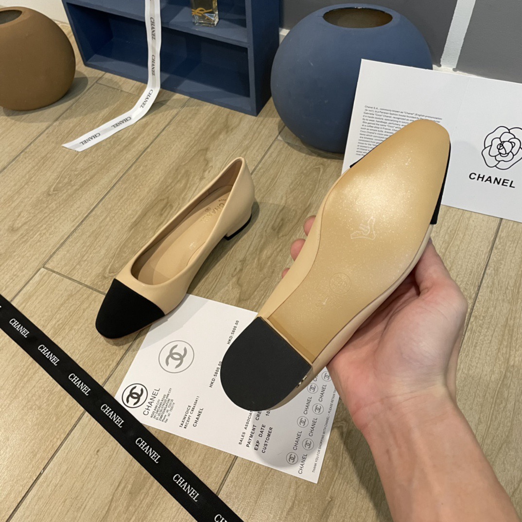 Women Top Quality C*hanel shoes