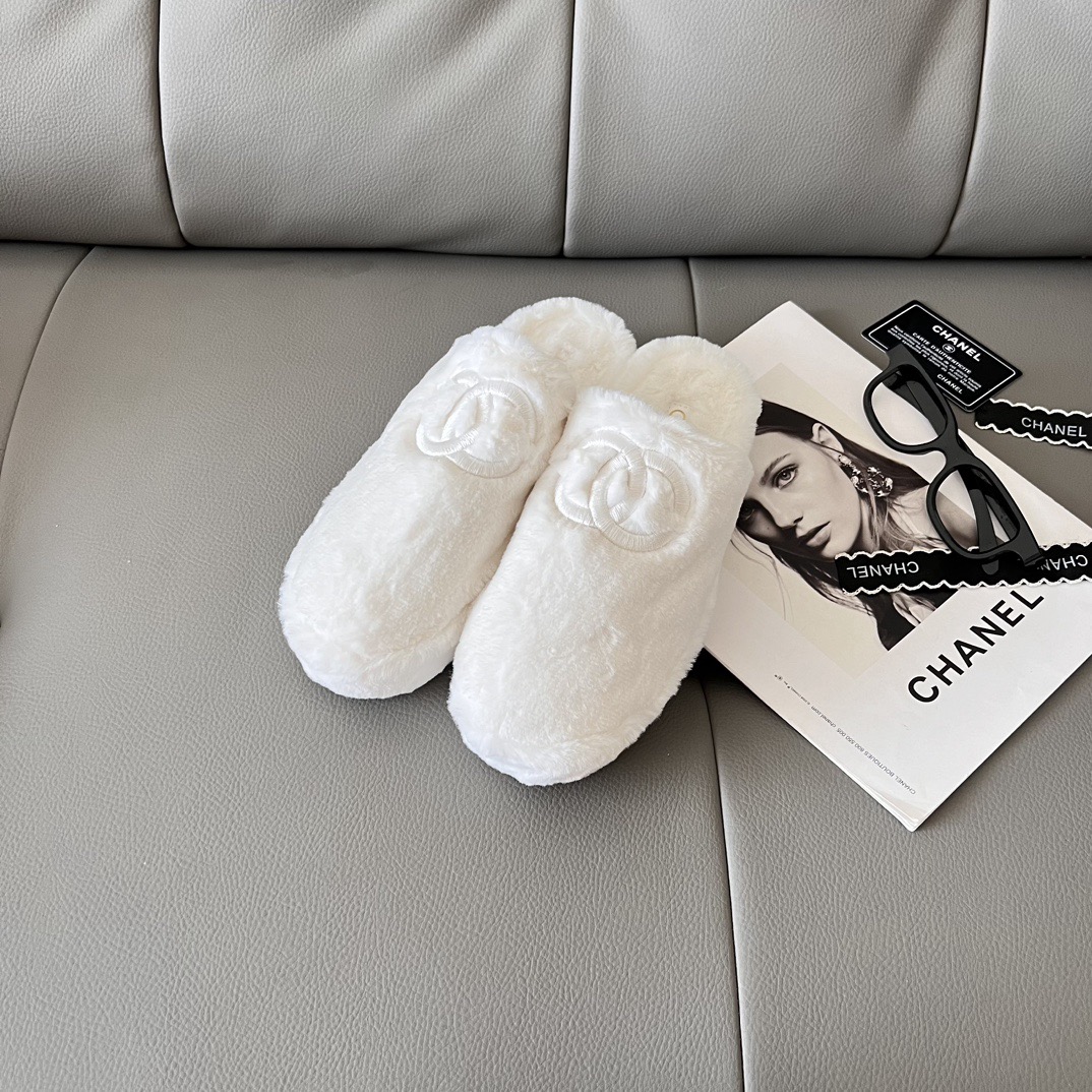 Women Top Quality C*hanel shoes