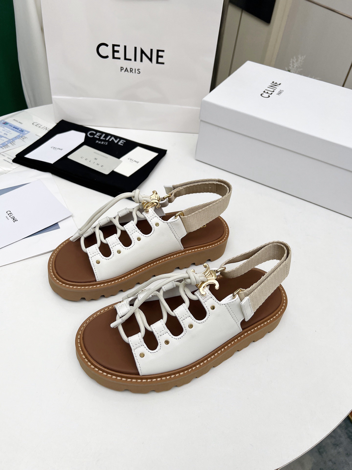 Women Top Quality C*eline shoes