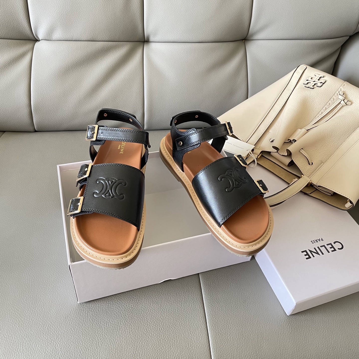 Women Top Quality C*eline shoes