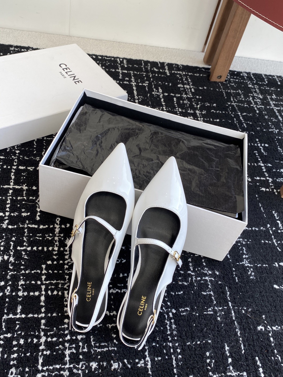 Women Top Quality C*eline shoes