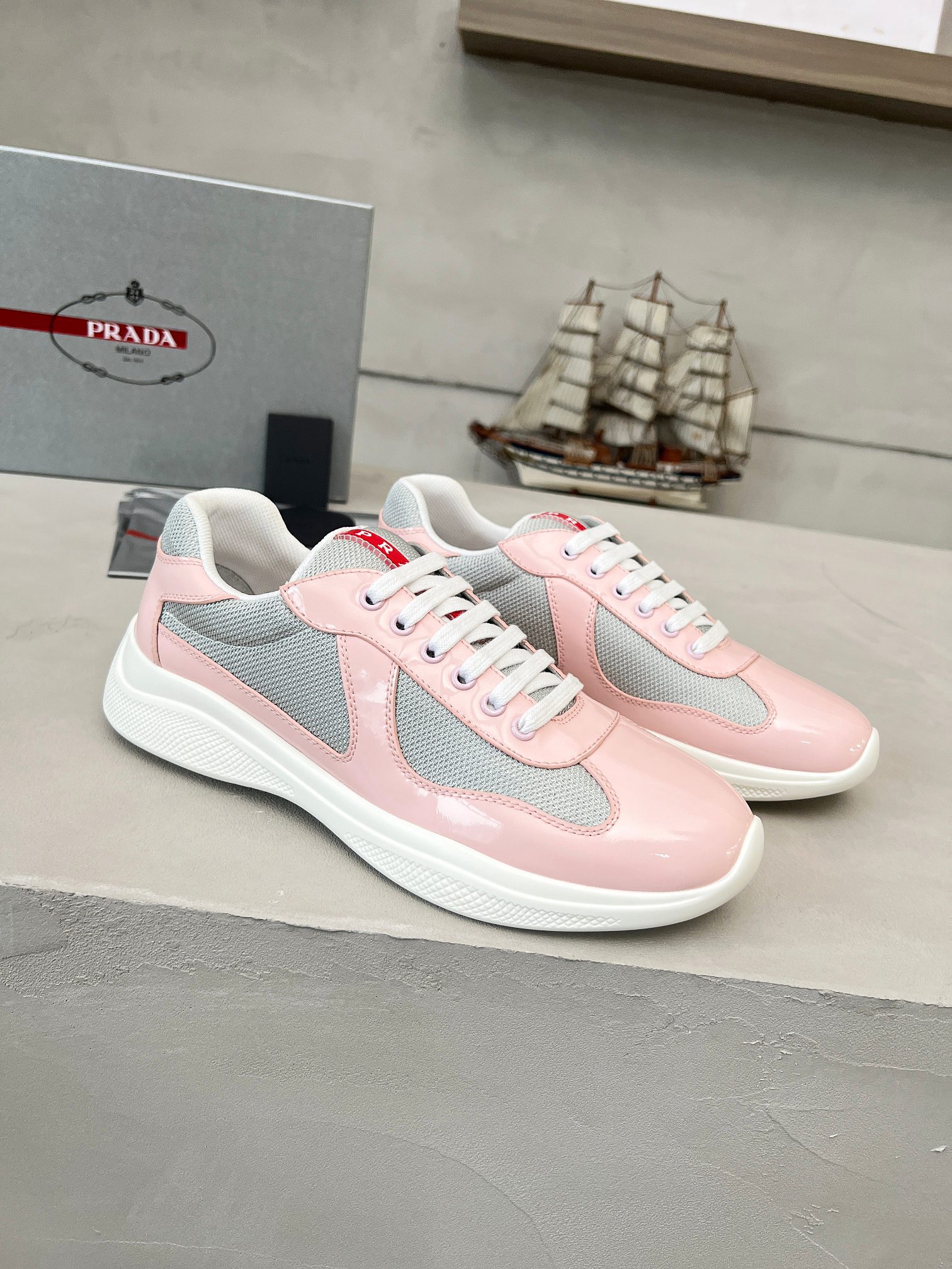 Women Men Top Quality P*rada shoes