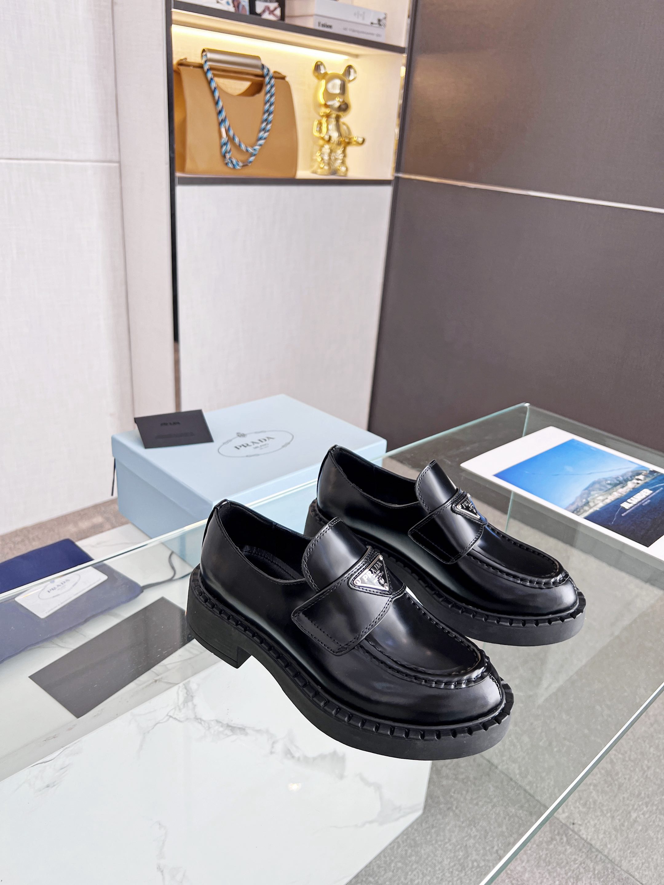 Women Men Top Quality P*rada shoes