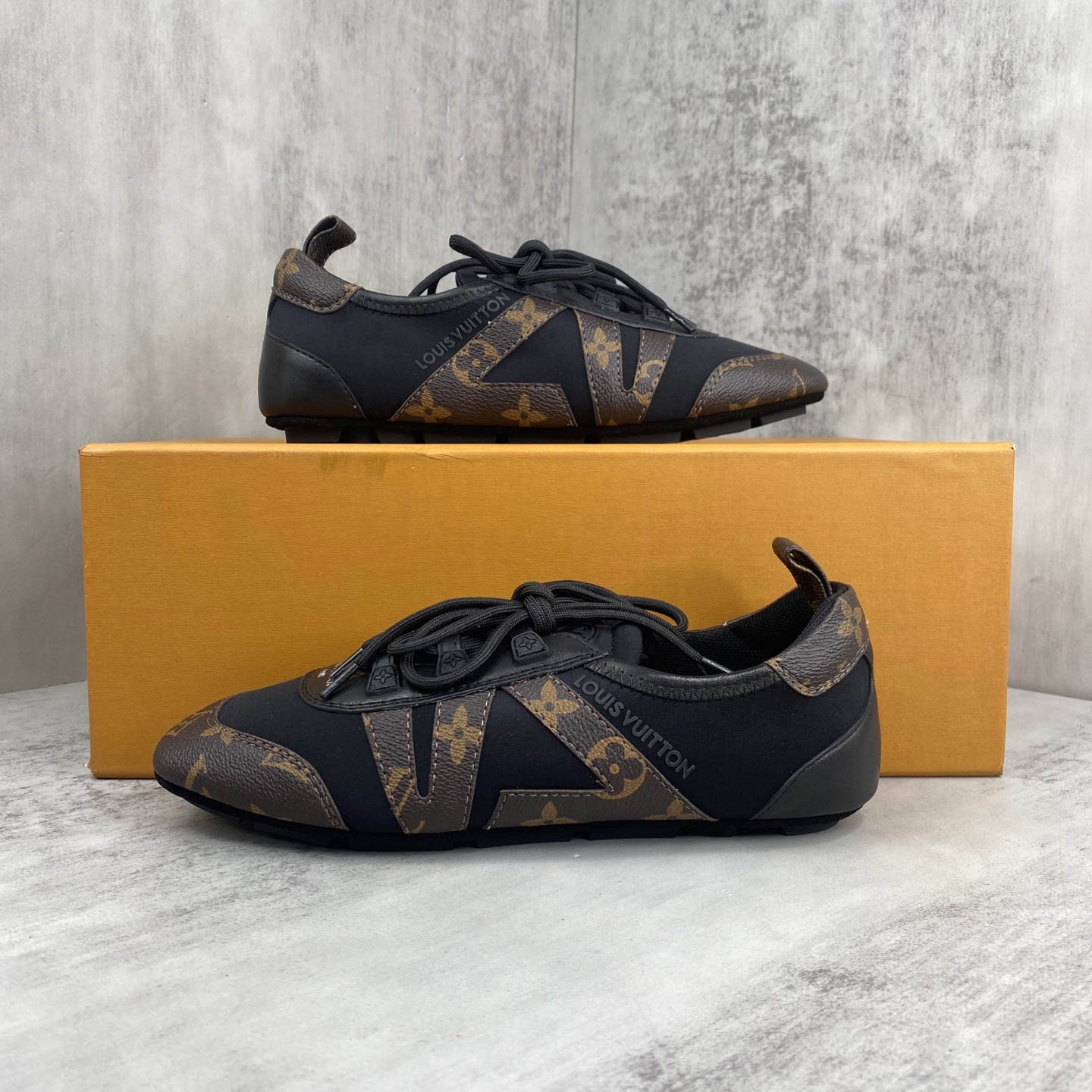 Men Women L*ouis V*uitton Top Sneaker L*V Trainer