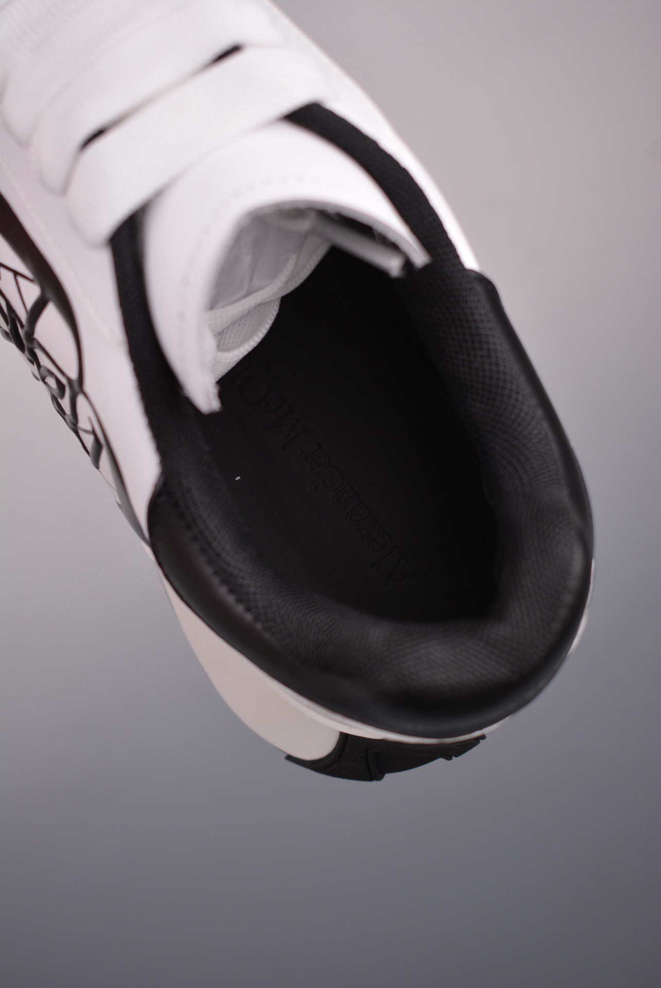 Men Women size 35-45 A*lexander M*cqueen Sneaker Top Quality 1:1