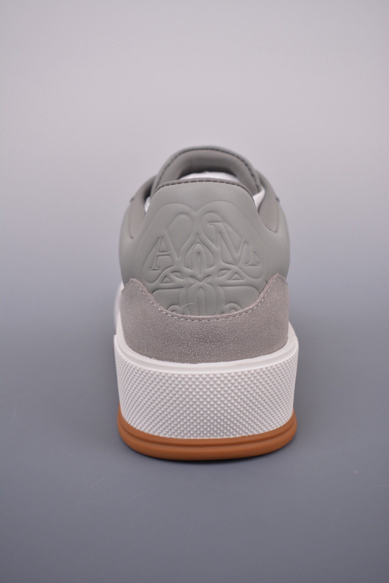 Men Women size 35-45 A*lexander M*cqueen Sneaker Top Quality 1:1