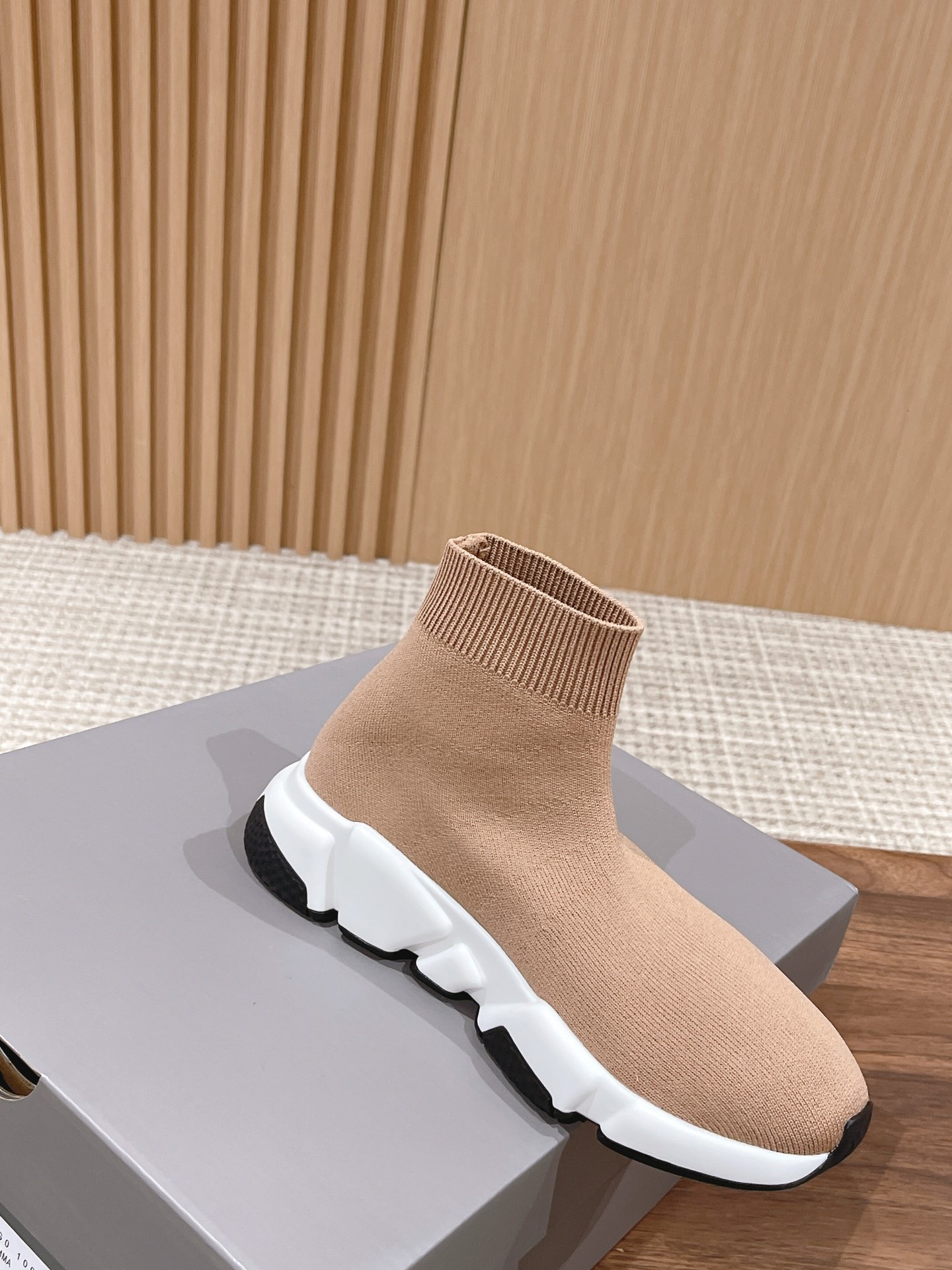 Men Women size 35-45 A*lexander M*cqueen Sneaker Top Quality 1:1