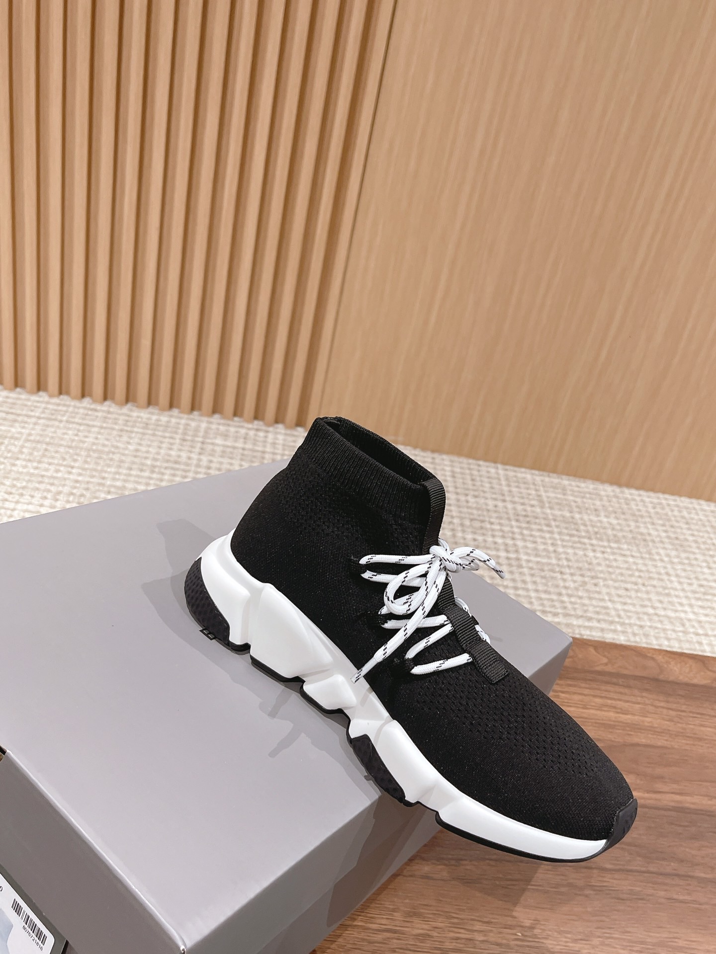 Men Women size 35-45 A*lexander M*cqueen Sneaker Top Quality 1:1