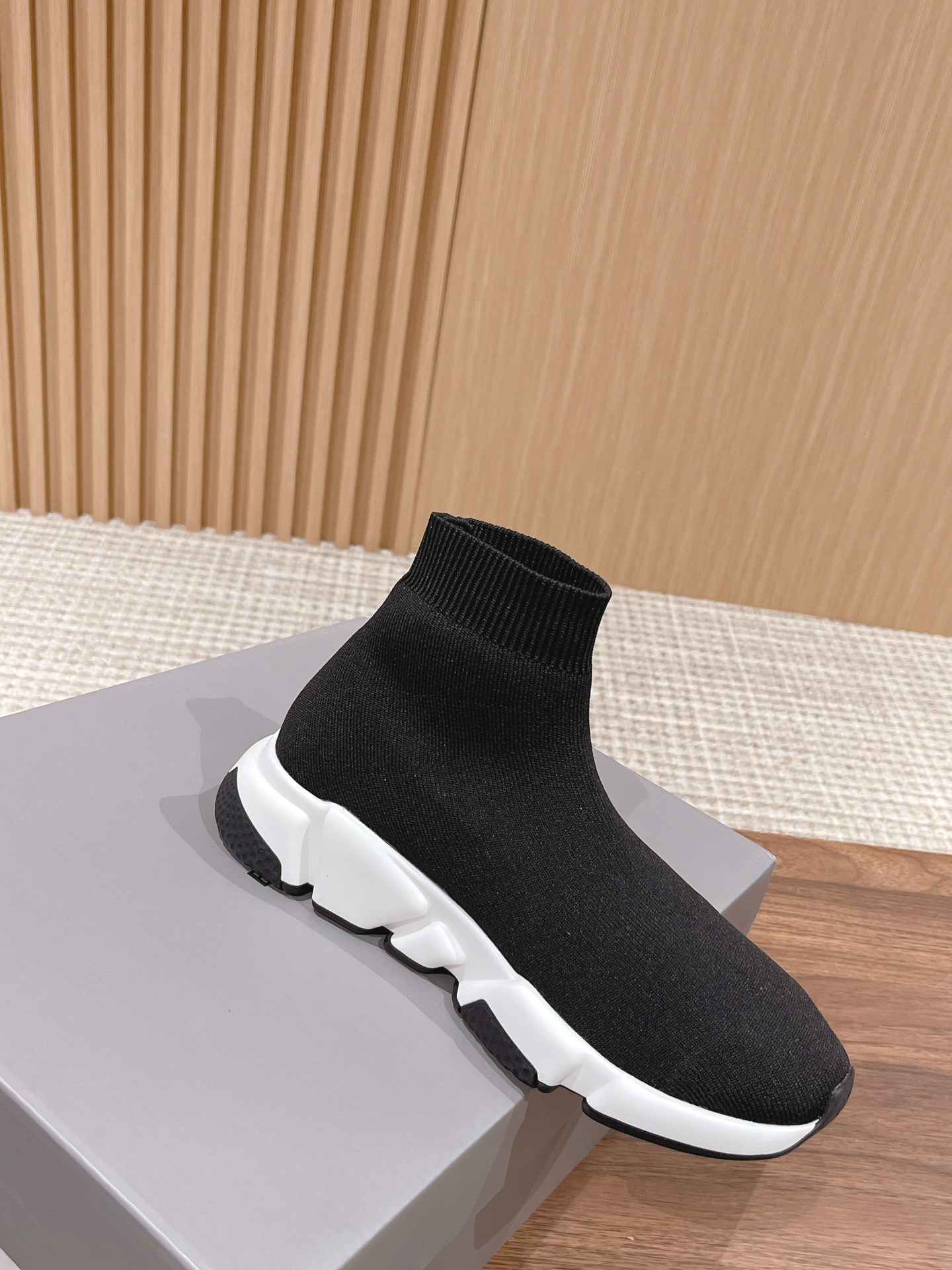 Men Women size 35-45 A*lexander M*cqueen Sneaker Top Quality 1:1