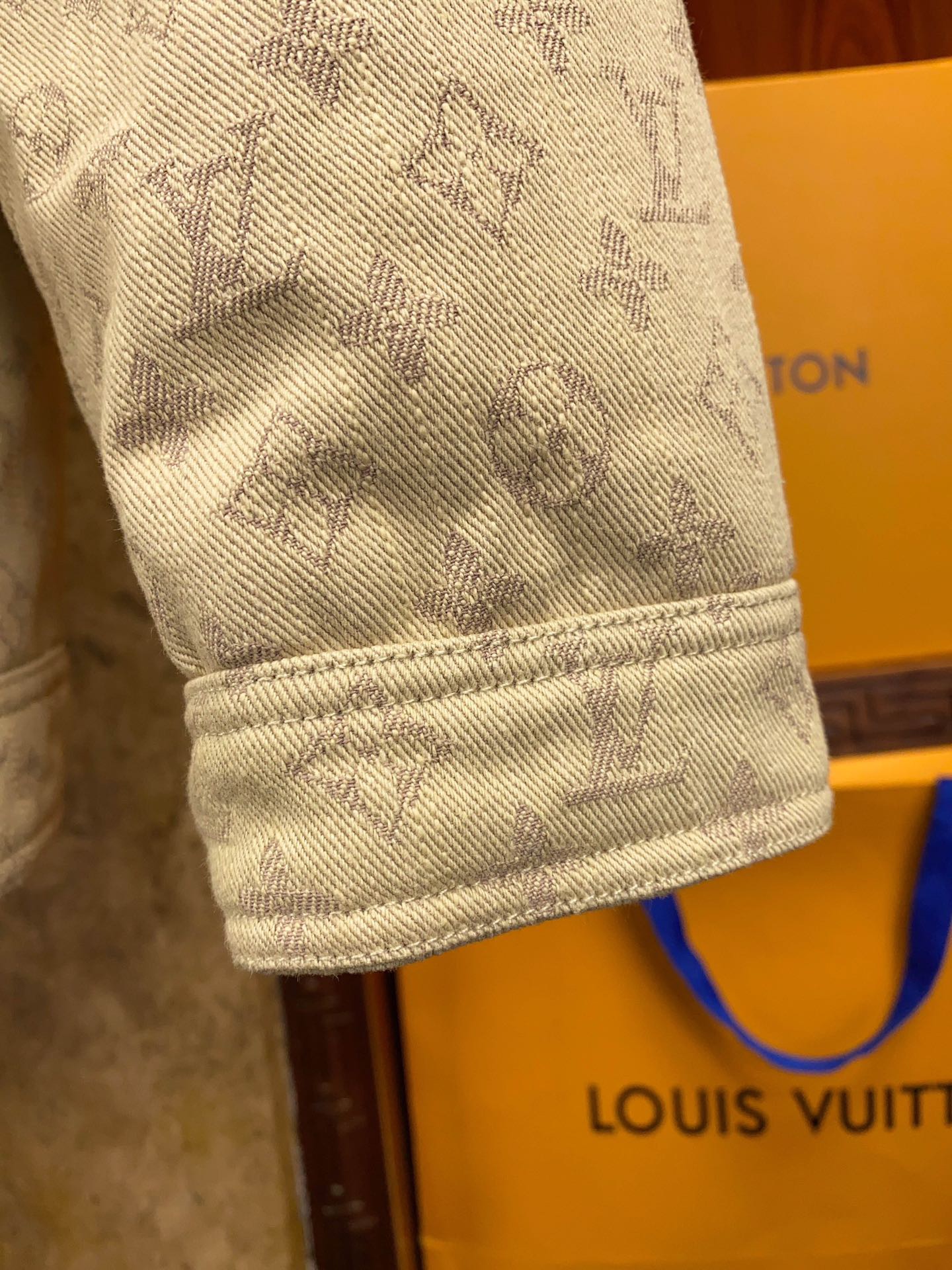 L*V Louis Vuitt*on Top Quality 1:1 Jacket