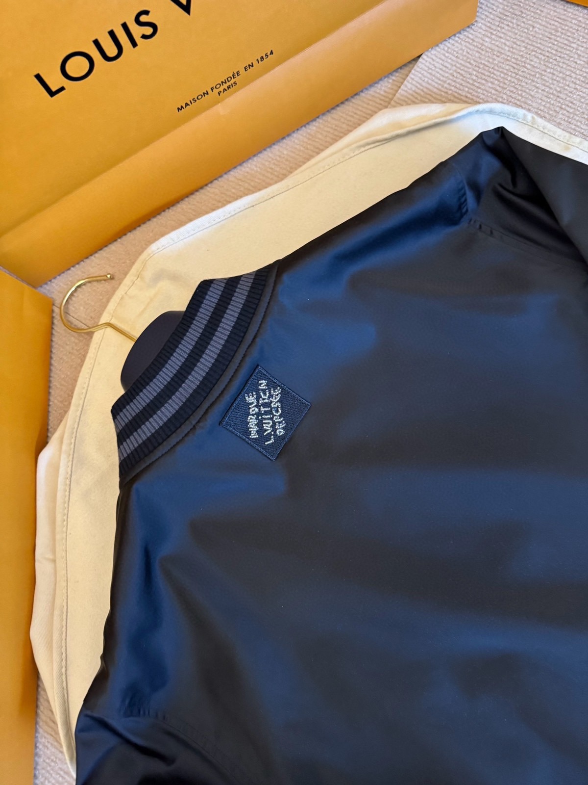 L*V Louis Vuitt*on Top Quality 1:1 Jacket