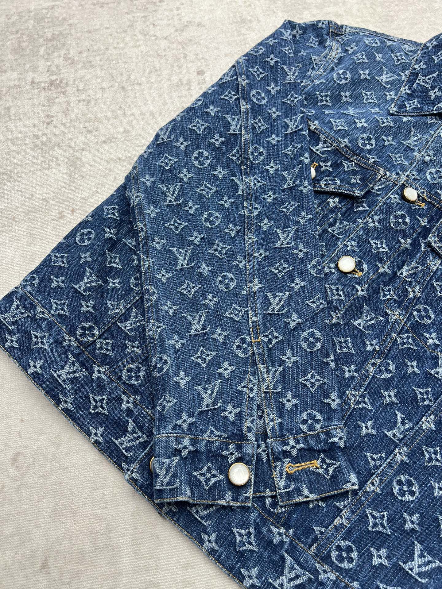 L*V Louis Vuitt*on Top Quality 1:1 Jacket