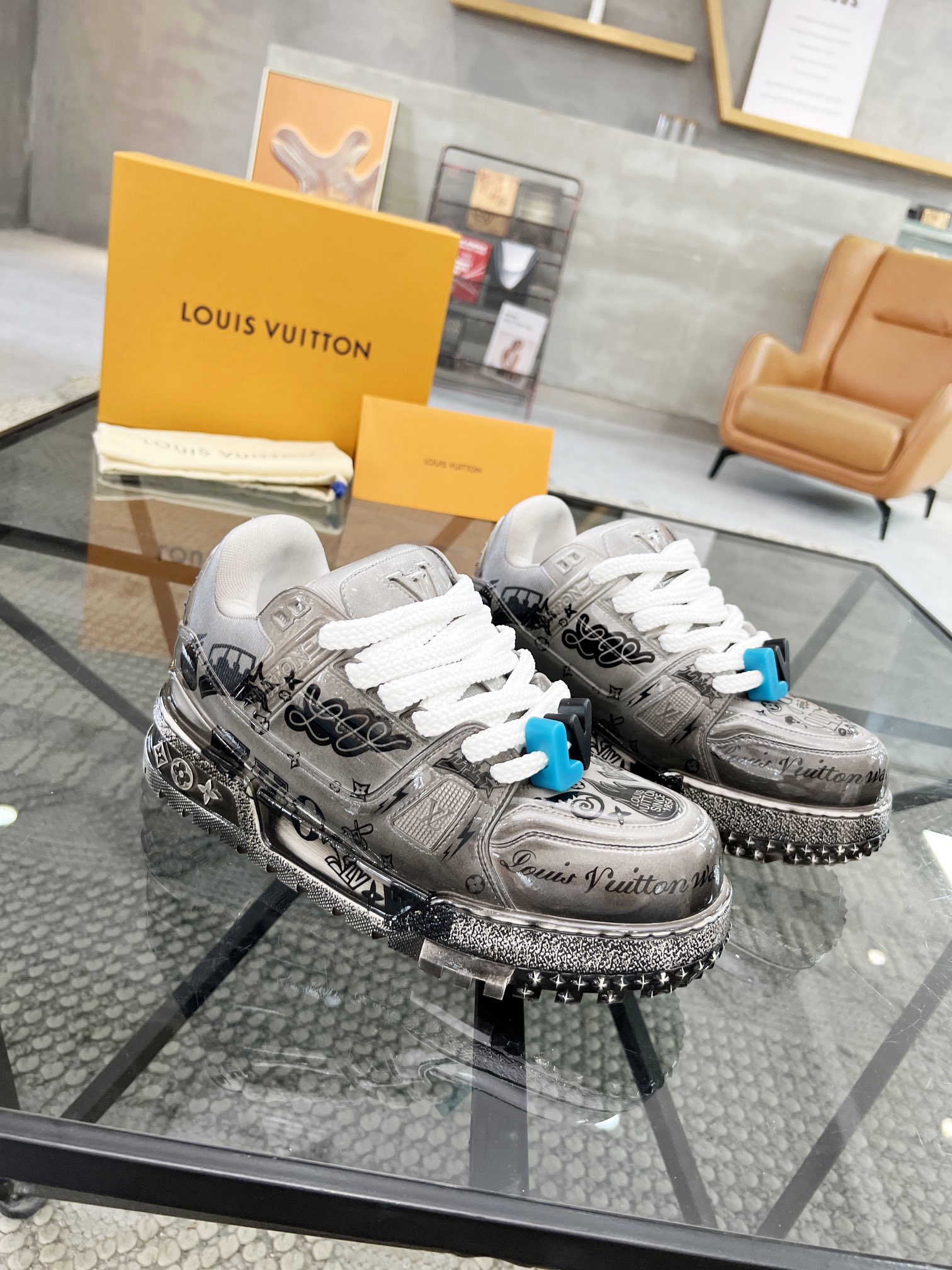 Men L*ouis V*uitton Top Sneaker L*V Shoes