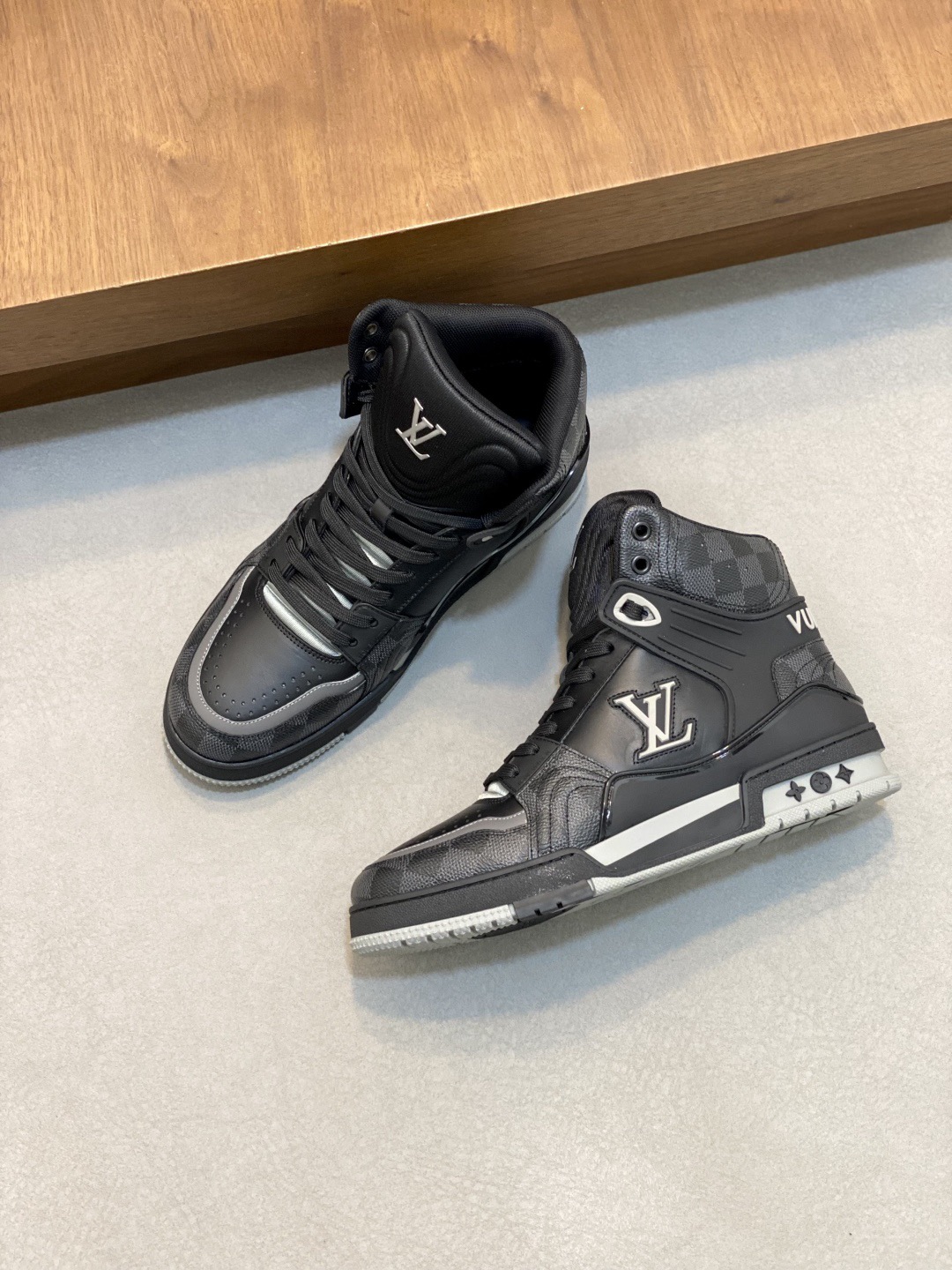 Men L*ouis V*uitton Top Sneaker L*V Shoes